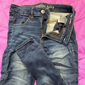 American Eagle skinny jeans (stretchy material)